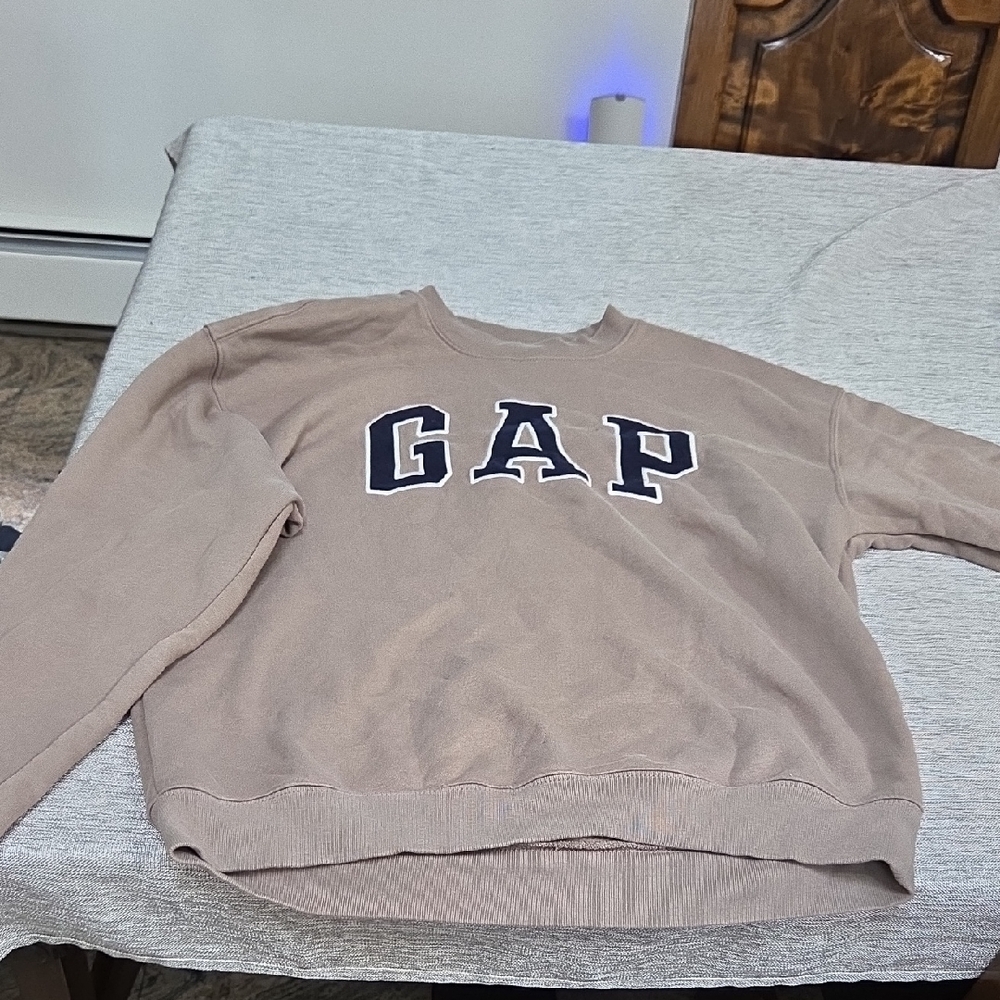 GAP Beige Crewneck Sweatshirt